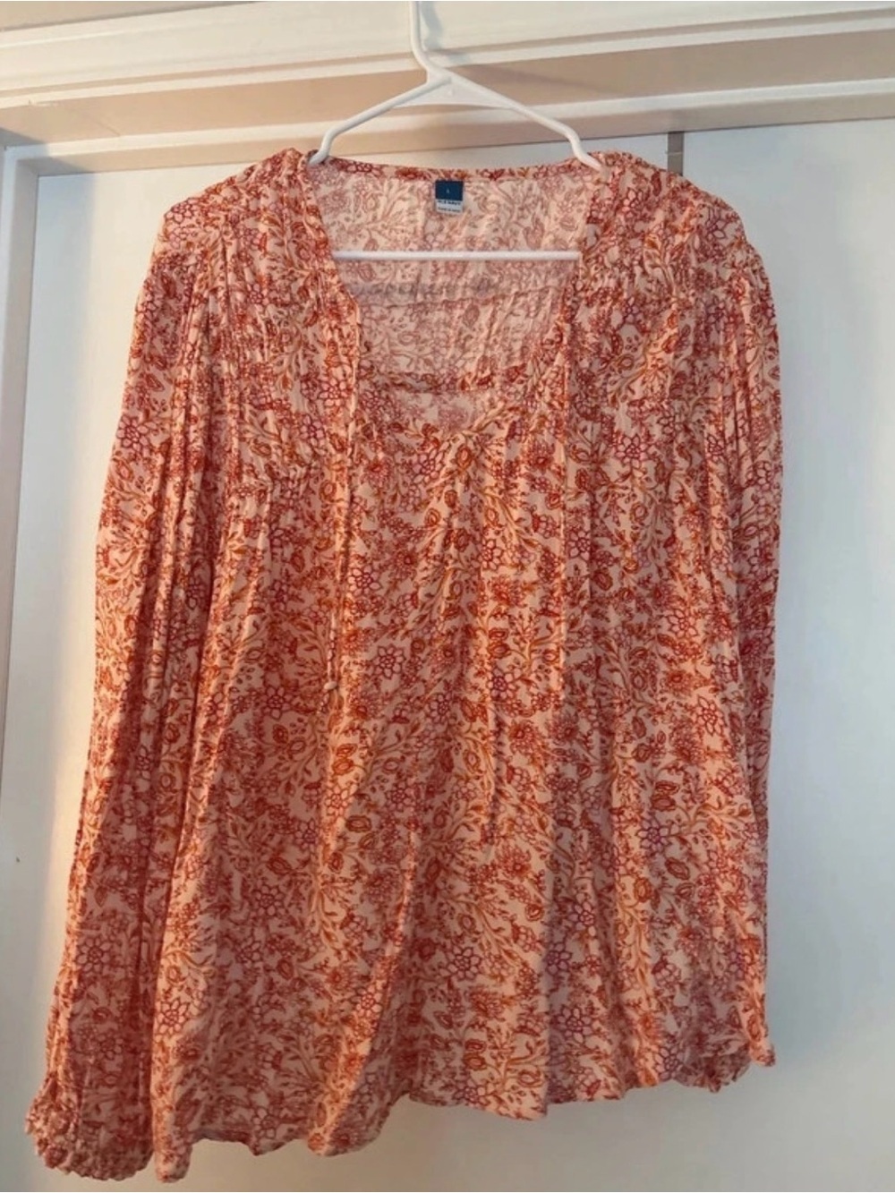 Old Navy Rust and Cream Floral Peasant Top
